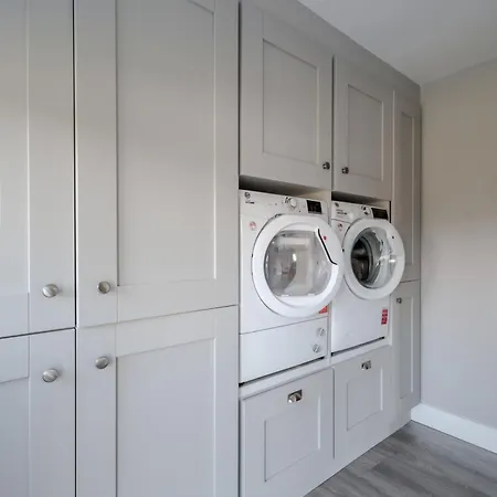 Large To Sleep 14 In The Heart Of Village * Sneem