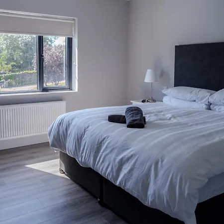 Large To Sleep 14 In The Heart Of Village * Sneem