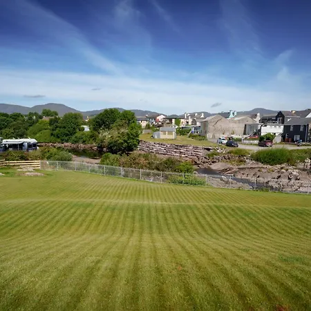 Feriehus Large To Sleep 14 In The Heart Of Village Sneem